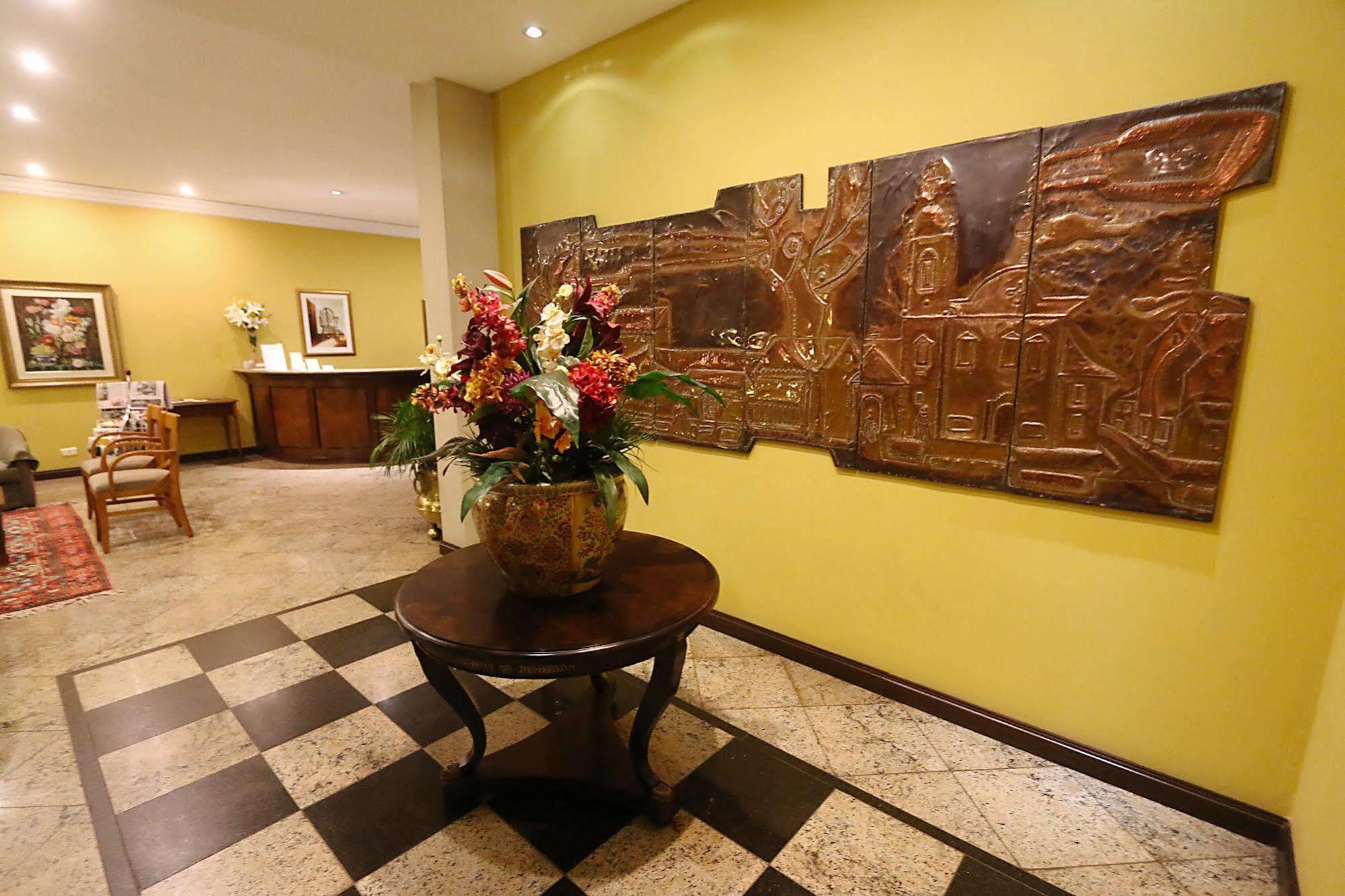 Village Hotel ปอนตากรอสซา ภายนอก รูปภาพ